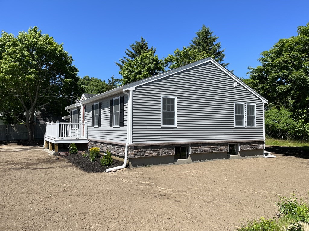 5 Apple Street Wareham, MA 02571 - Photo 2 of 12 Gallery Image 2
