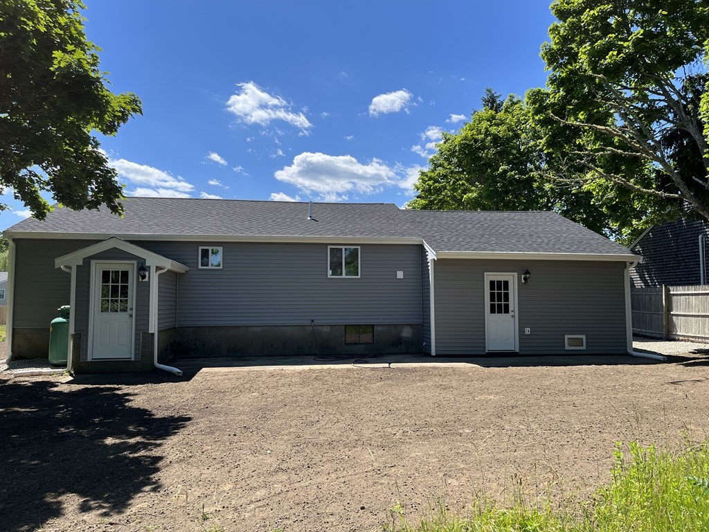 5 Apple Street Wareham, MA 02571 - Photo 3 of 12 Gallery Image 3