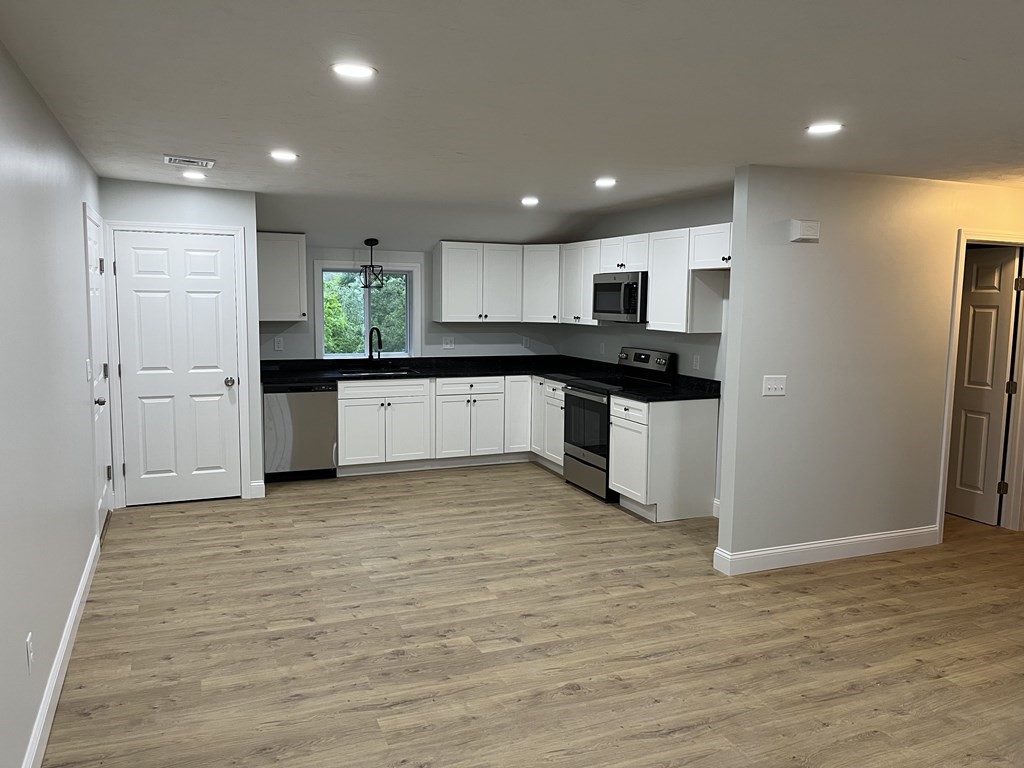 5 Apple Street Wareham, MA 02571 - Photo 5 of 12 Gallery Image 5