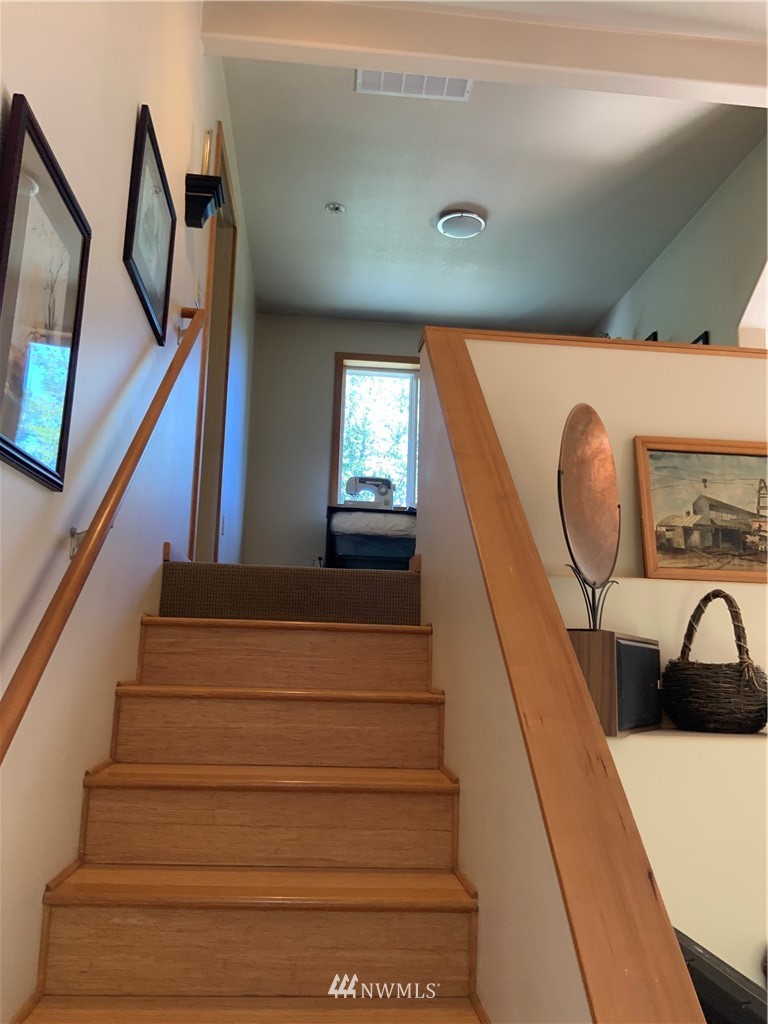 468-74 August Road Onalaska, WA 98570 - Photo 15 of 25 Gallery Image 15