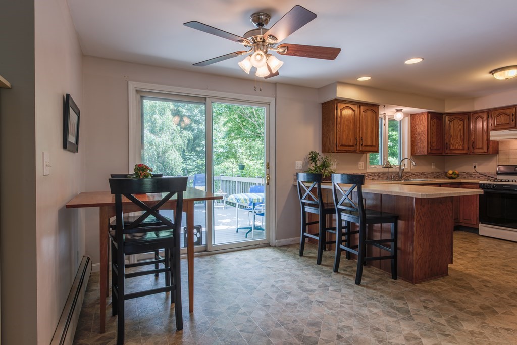 131 Woods Road Northampton, MA 01062 - Photo 14 of 41