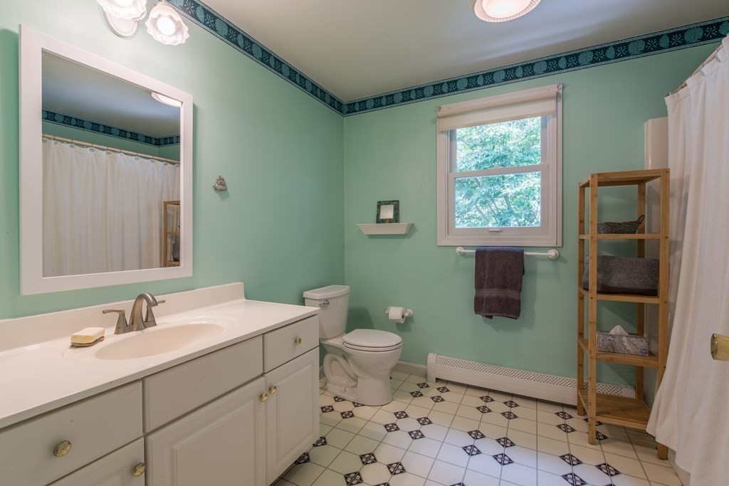 131 Woods Road Northampton, MA 01062 - Photo 33 of 41