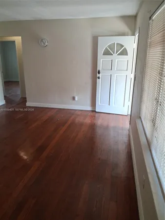 $3,000 | 1043 Northeast 114th Street, Biscayne Park, FL 33161