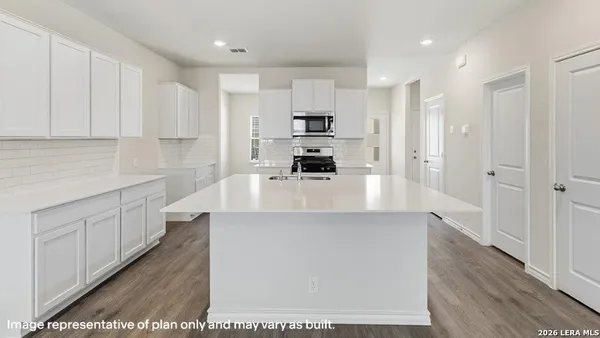 $383,500 | 12602 Gral Bustamante, Converse, TX 78109