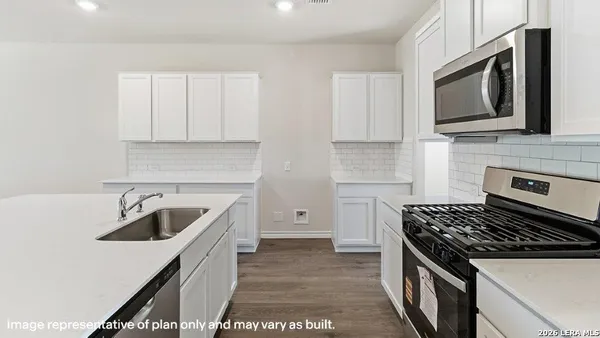 $383,500 | 12602 Gral Bustamante, Converse, TX 78109