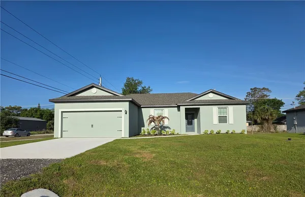 $2,400 | 8715 98th Court, Vero Beach, FL 32967