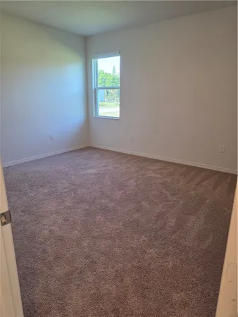 $2,400 | 8715 98th Court, Vero Beach, FL 32967