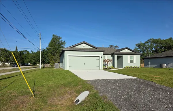 $2,400 | 8715 98th Court, Vero Beach, FL 32967