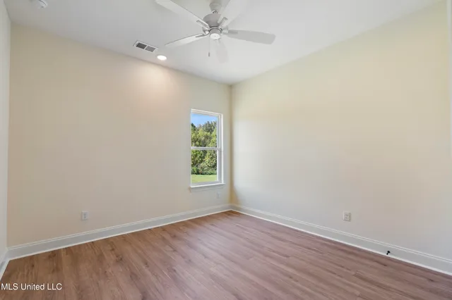 $369,900 | 2373 Highway 301, Hernando, MS 38632