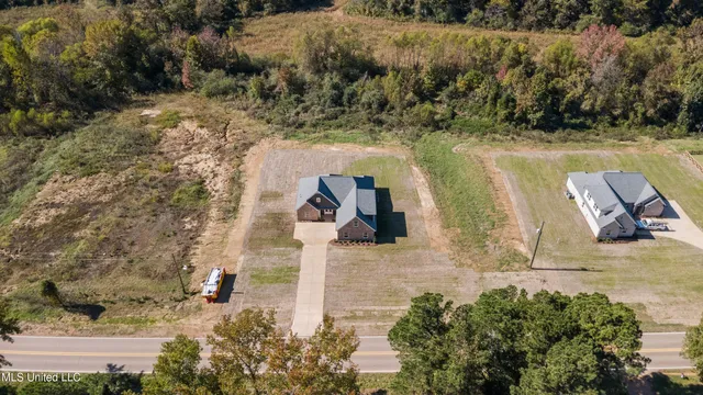 $369,900 | 2373 Highway 301, Hernando, MS 38632