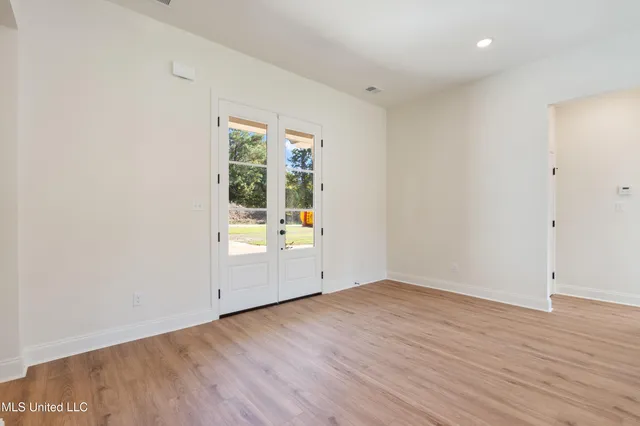 $369,900 | 2373 Highway 301, Hernando, MS 38632