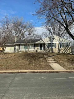 $820,310 | 5216 Hollywood Road, Edina, MN 55436