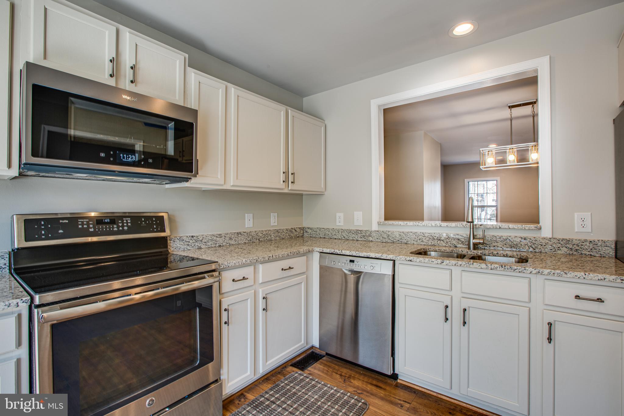 702 Club House Road Fredericksburg, VA 22406 - Photo 13 of 44