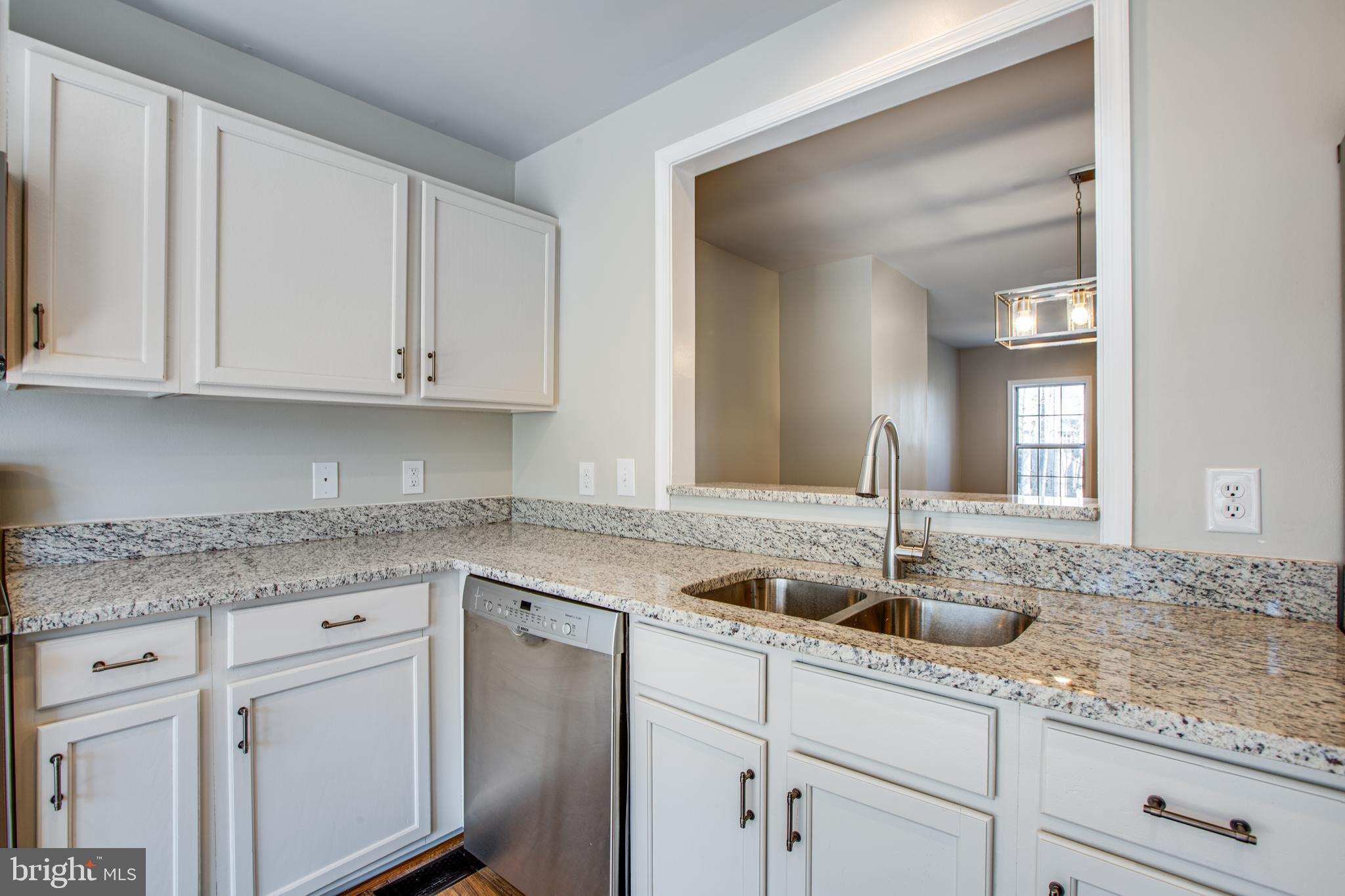 702 Club House Road Fredericksburg, VA 22406 - Photo 15 of 44