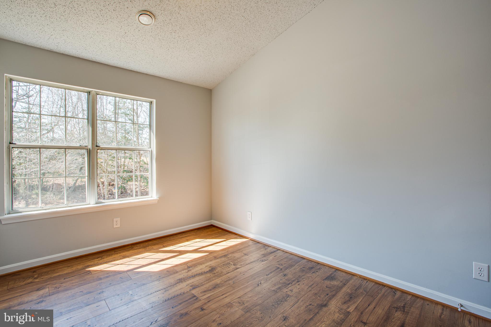 702 Club House Road Fredericksburg, VA 22406 - Photo 23 of 44