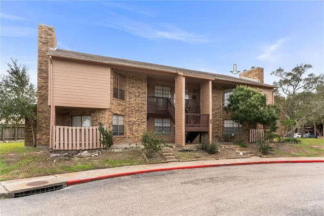 $176,900 | 7122 Premont Drive, Unit 202, Corpus Christi, TX 78414