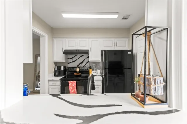 $176,900 | 7122 Premont Drive, Unit 202, Corpus Christi, TX 78414