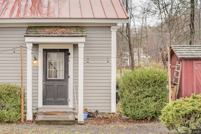 $284,999 | 502 Hill Avenue, Montgomery, NY 12549