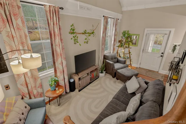 $284,999 | 502 Hill Avenue, Montgomery, NY 12549