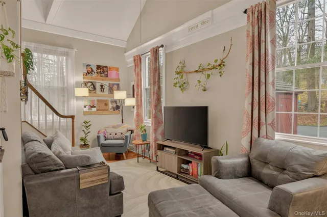 $284,999 | 502 Hill Avenue, Montgomery, NY 12549