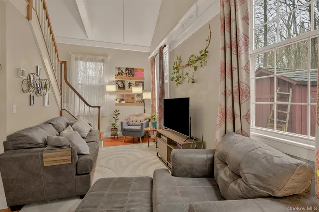 $284,999 | 502 Hill Avenue, Montgomery, NY 12549