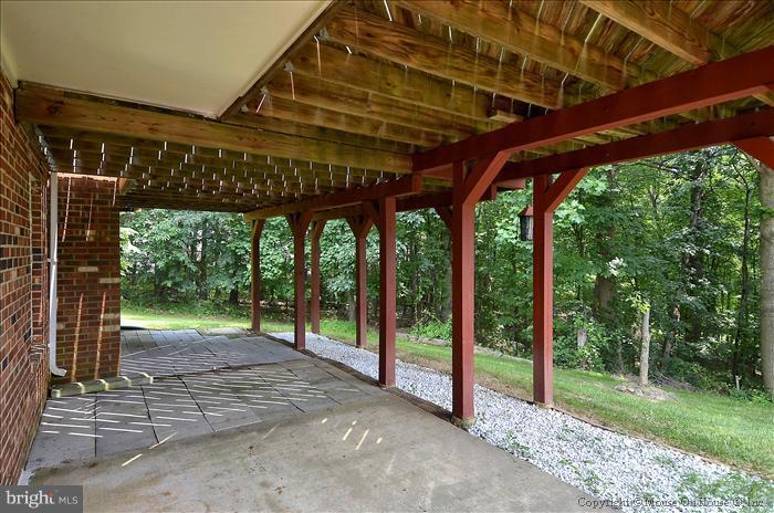 13623 Castle Cliff Way Silver Spring, MD 20904 - Photo 5 of 30 Large Patio