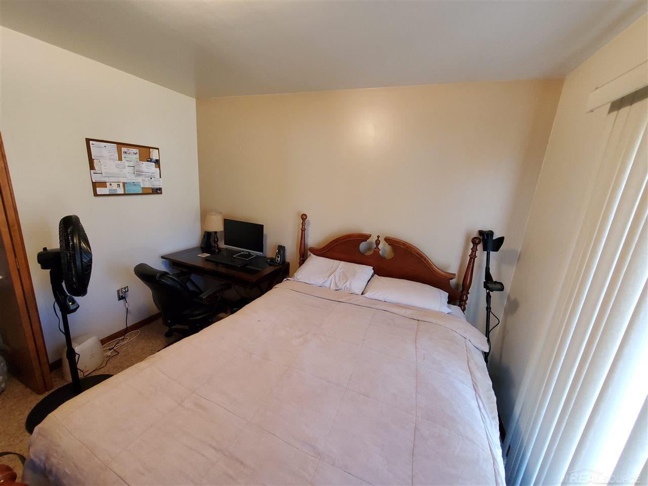 49441 Fuller Road New Baltimore, MI 48051 - Photo 17 of 18 50080038-18.JPG