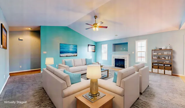 $295,000 | 1913 Newport Drive, Urbana, IL 61802