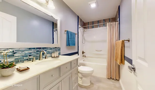 $295,000 | 1913 Newport Drive, Urbana, IL 61802