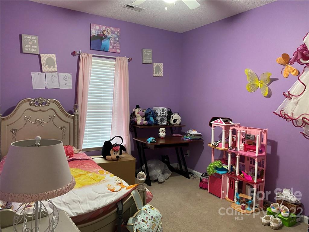 4520 Nevin Road Charlotte, NC 28269 - Photo 10 of 16 Gallery Image 10