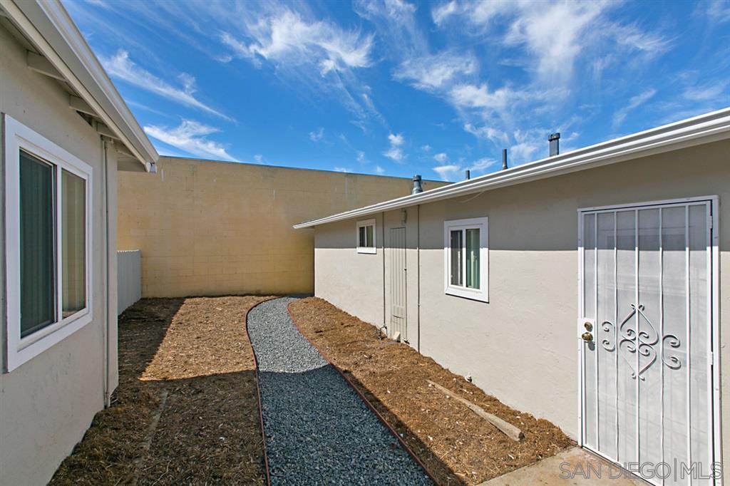 3960-3968 Helix Street Spring Valley, CA 91977 - Photo 15 of 24