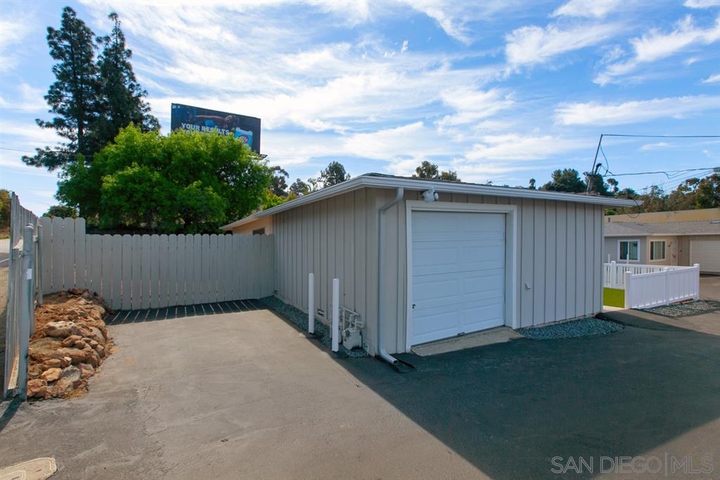 3960-3968 Helix Street Spring Valley, CA 91977 - Photo 8 of 24