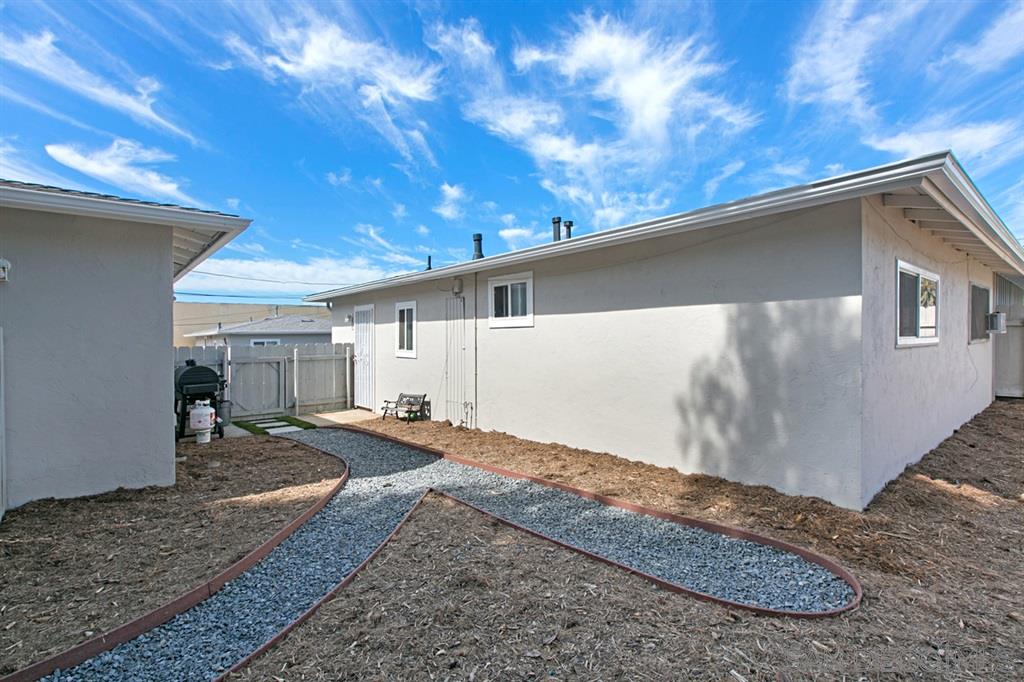 3960-3968 Helix Street Spring Valley, CA 91977 - Photo 10 of 24
