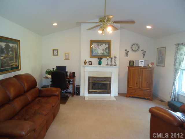 1416 Dove Landing Road York, SC 29745 - Photo 2 of 11 Gallery Image 2