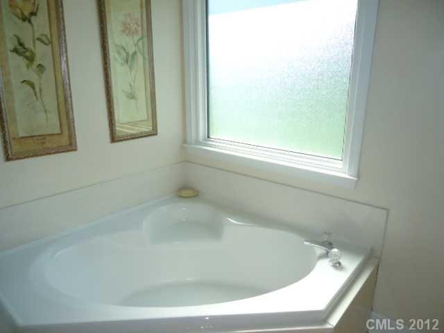 1416 Dove Landing Road York, SC 29745 - Photo 7 of 11 Gallery Image 7
