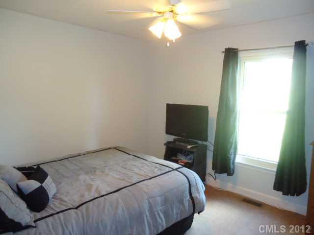 1416 Dove Landing Road York, SC 29745 - Photo 8 of 11 Gallery Image 8