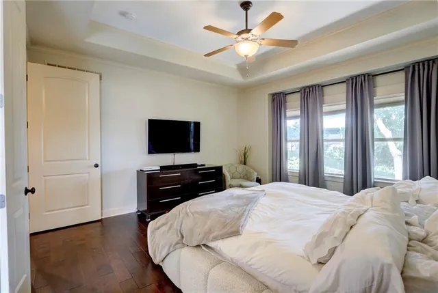 $725,000 | 1316 Northeast Kenwood Drive, Lee's Summit, MO 64064