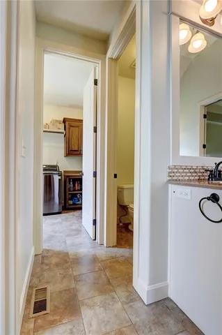 $725,000 | 1316 Northeast Kenwood Drive, Lee's Summit, MO 64064