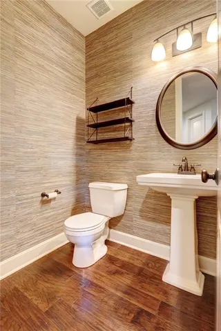 $725,000 | 1316 Northeast Kenwood Drive, Lee's Summit, MO 64064