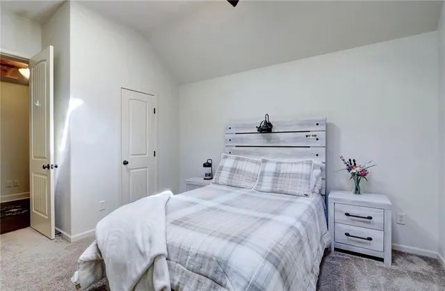 $725,000 | 1316 Northeast Kenwood Drive, Lee's Summit, MO 64064