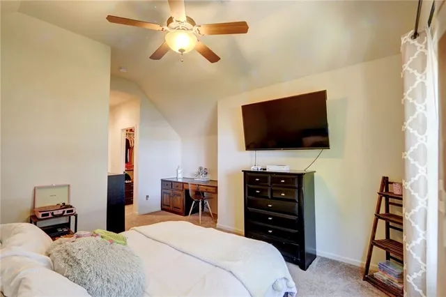 $725,000 | 1316 Northeast Kenwood Drive, Lee's Summit, MO 64064