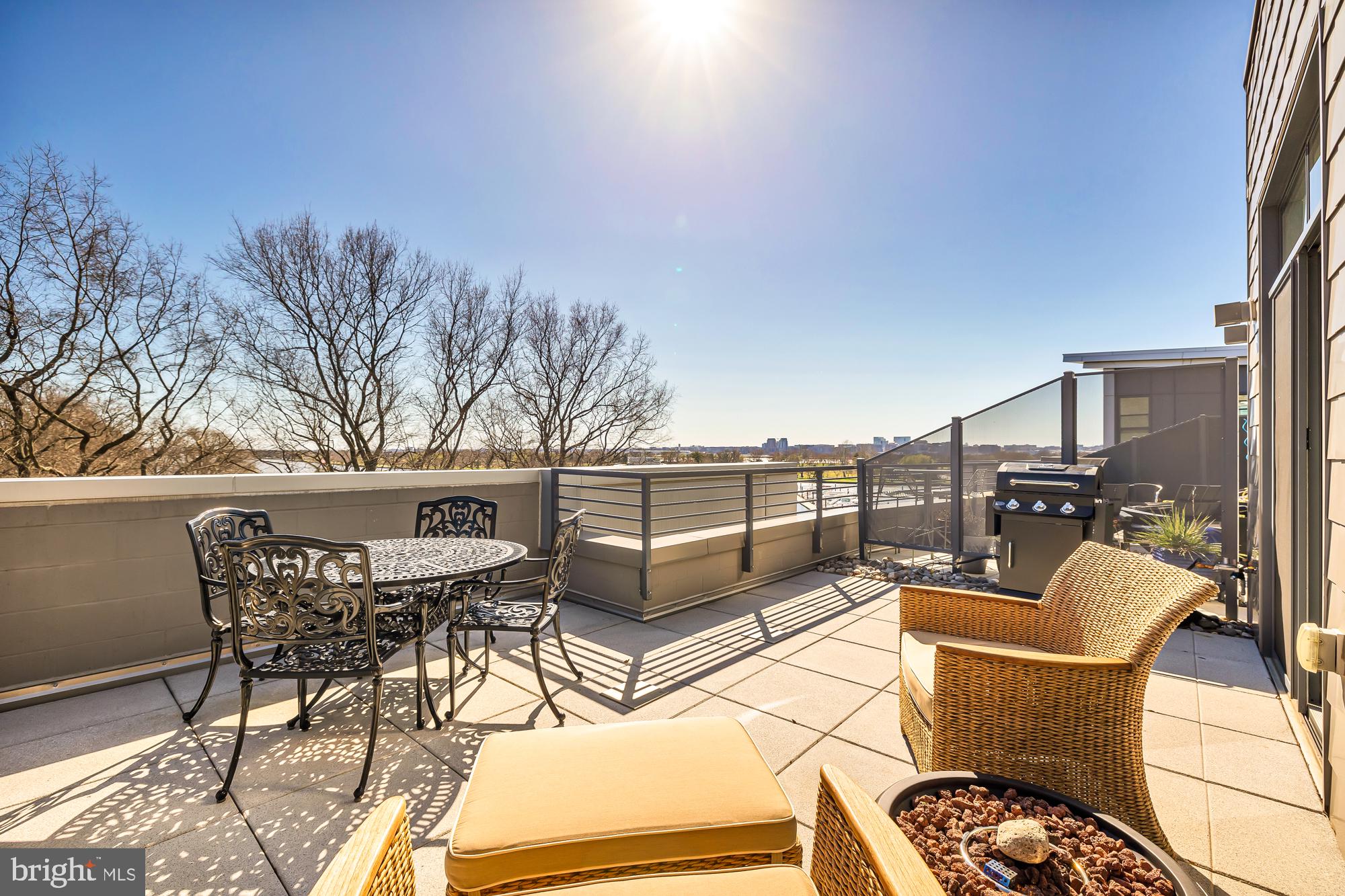 525 Water Street Southwest, Unit 417 Washington, DC 20024 - Photo 22 of 50