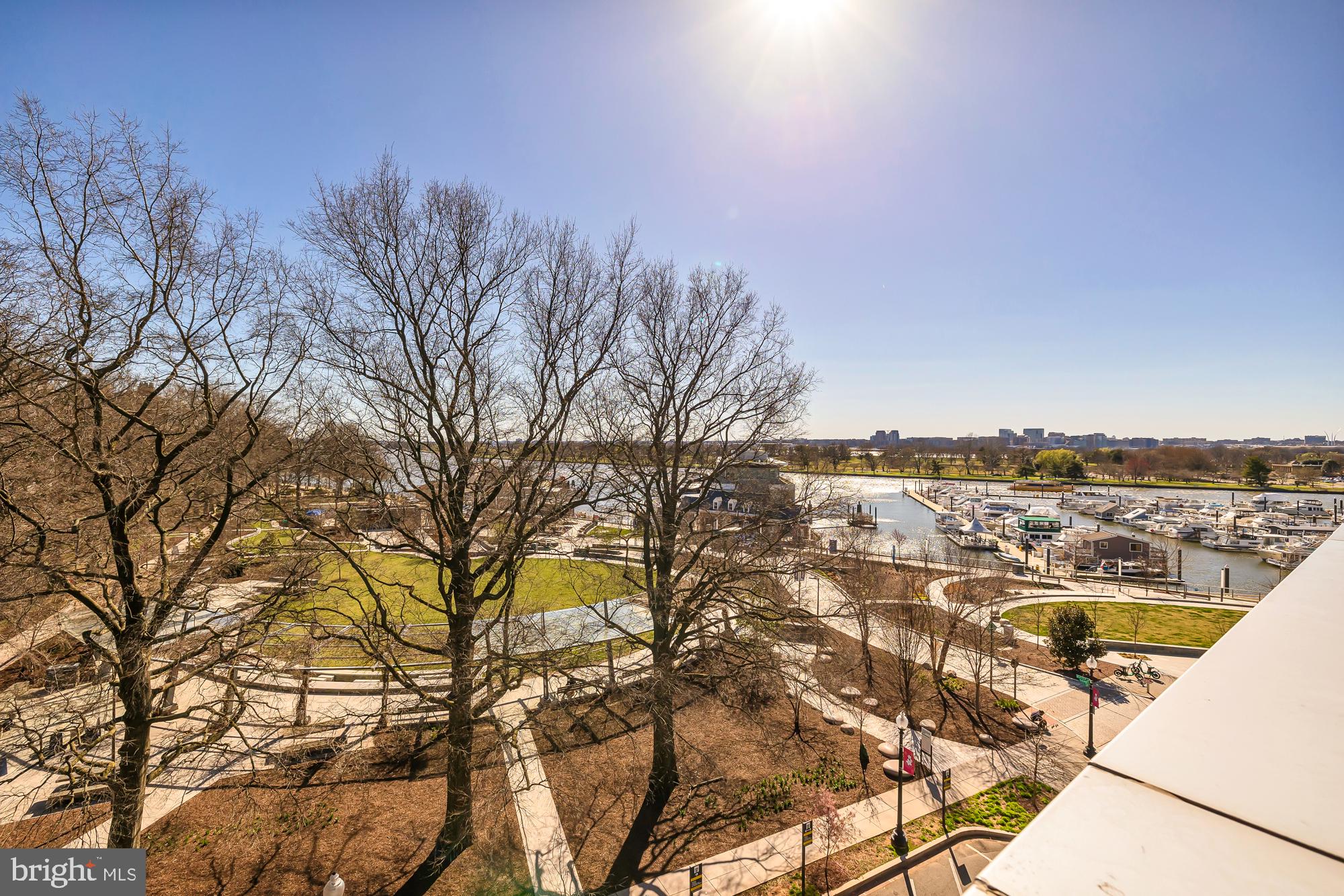 525 Water Street Southwest, Unit 417 Washington, DC 20024 - Photo 24 of 50