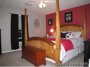3821 Kerry Boulevard Springfield, IL 62712 - Photo 8 of 11 Gallery Image 8