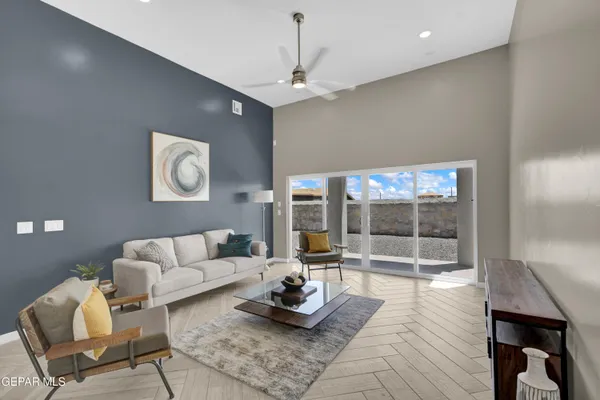 $384,950 | 15301 Conviction, El Paso, TX 79938