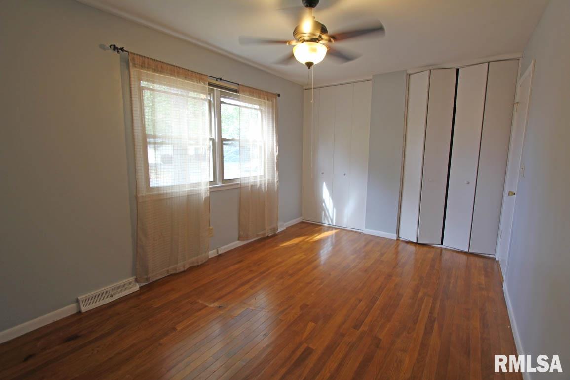 2436 Haverford Road Springfield, IL 62704 - Photo 19 of 32