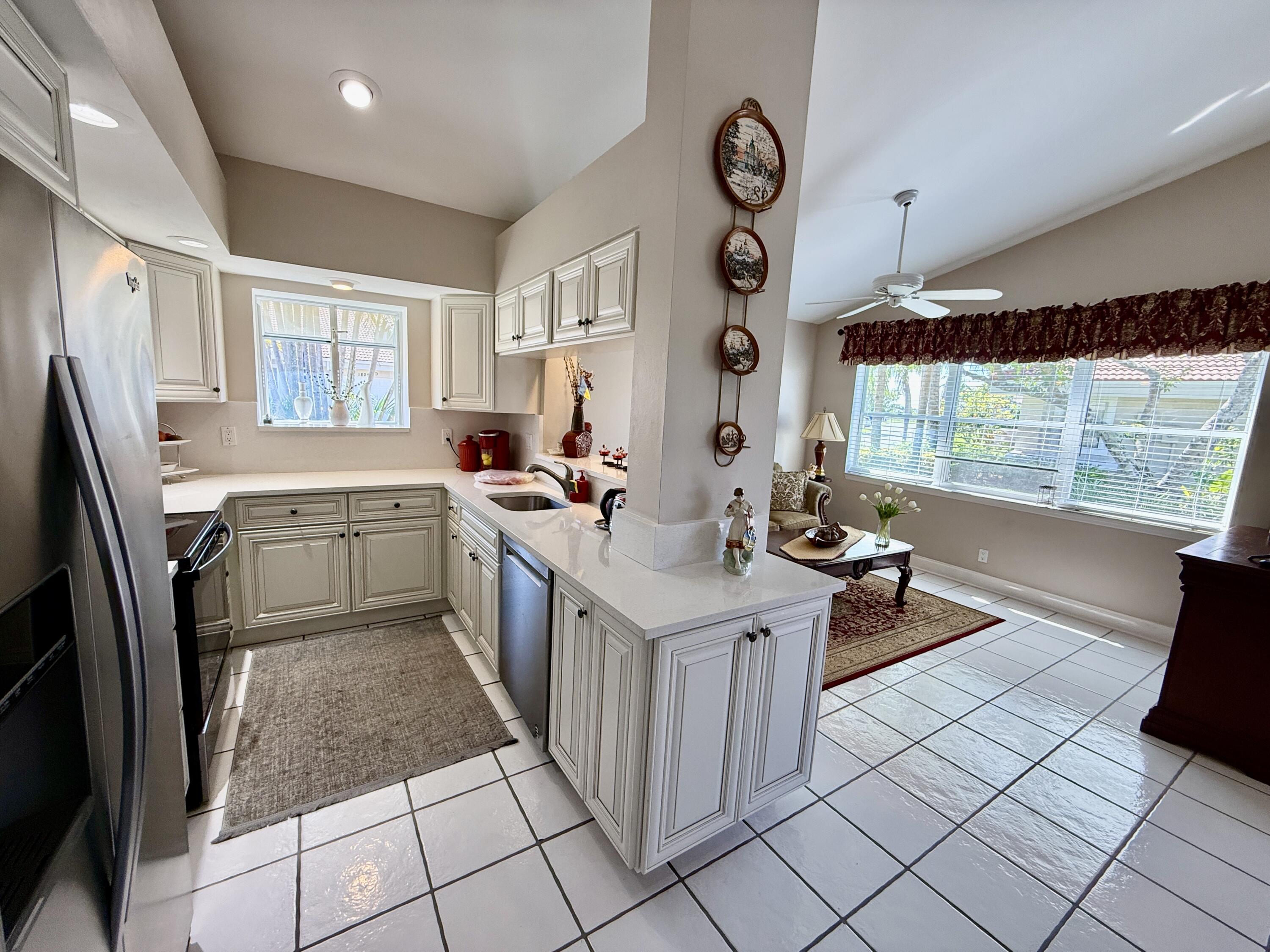 10890 Ladera Lane, Unit A Boca Raton, FL 33498 - Photo 11 of 29 IMG_0106