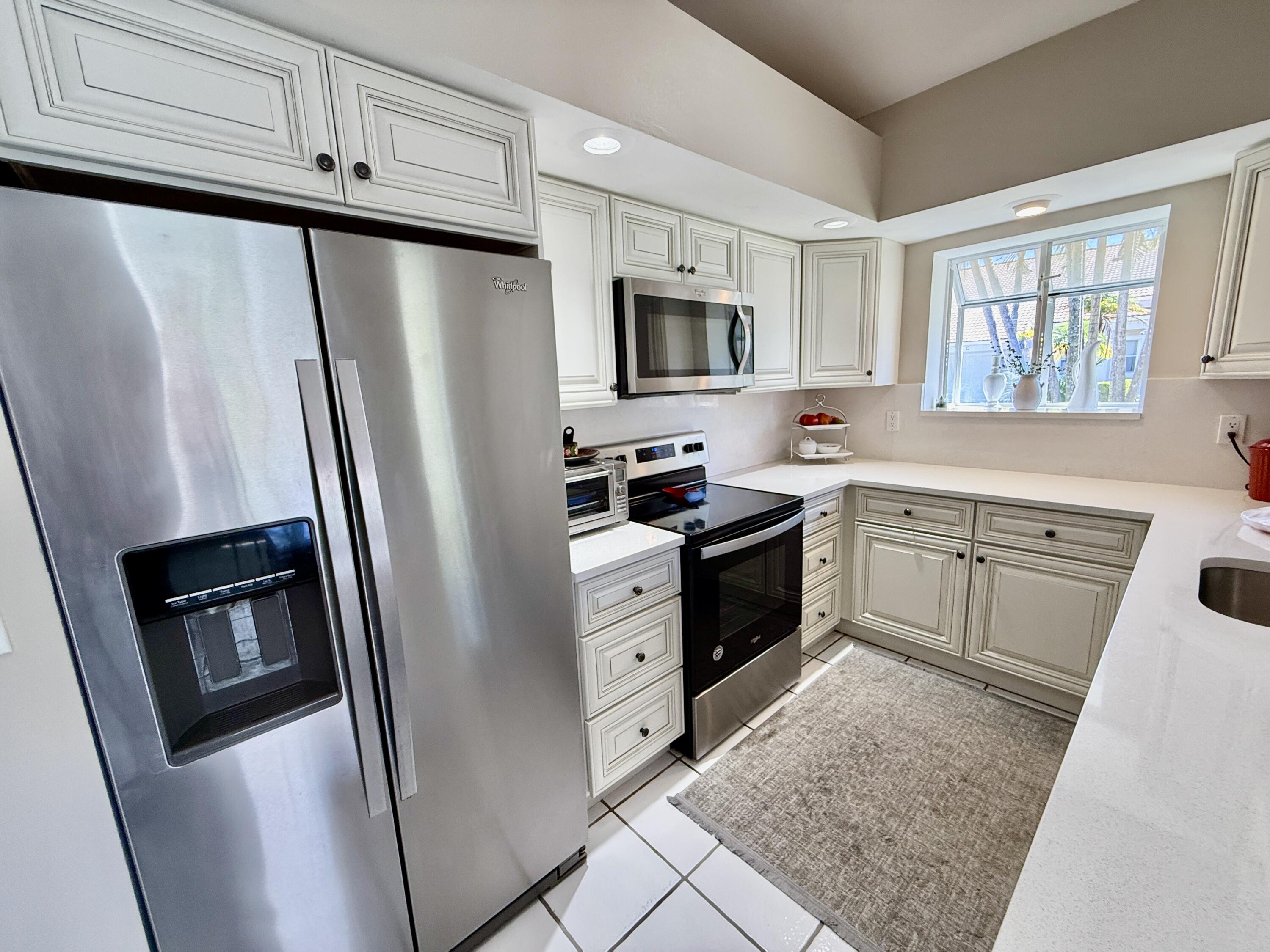 10890 Ladera Lane, Unit A Boca Raton, FL 33498 - Photo 9 of 29 IMG_0097