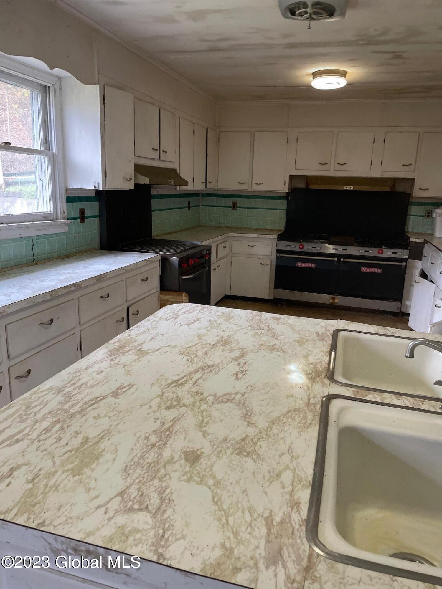 710 Mineral Springs Road Cobleskill, NY 12043 - Photo 6 of 33 6