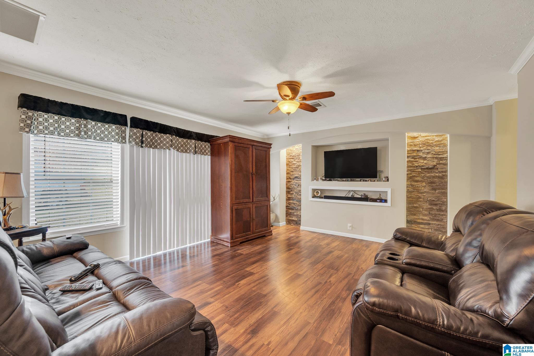 899 Roulain Road Odenville, AL 35120 - Photo 6 of 41
